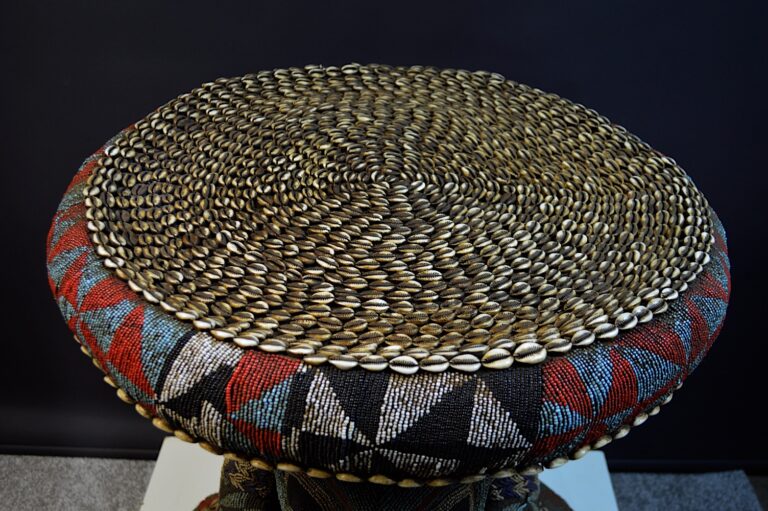 Bamum Royal Throne | Beaded Bamum stool 100% superb - UTD Shop